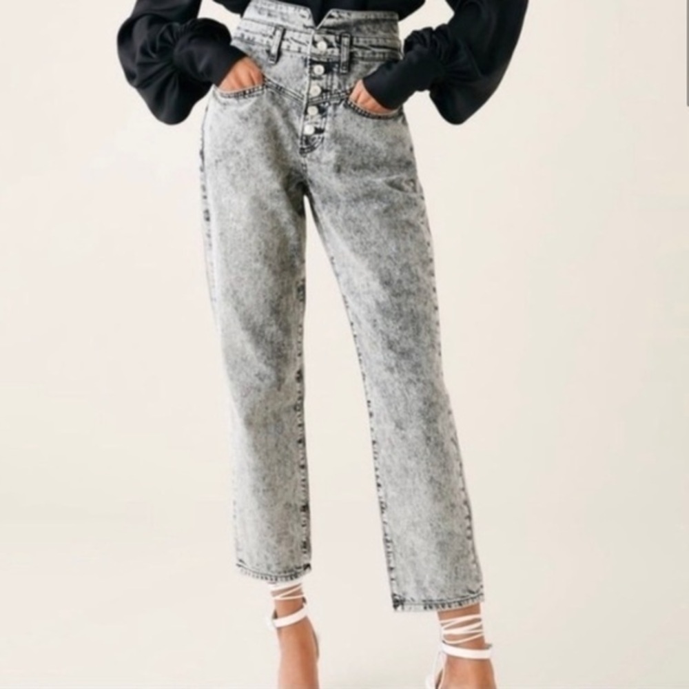 Zara black acid wash button fly jeans size 4